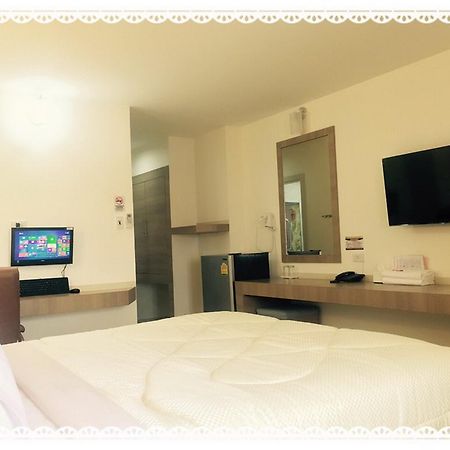 P.A. Thani Hotel Nakhon Sawan Zewnętrze zdjęcie