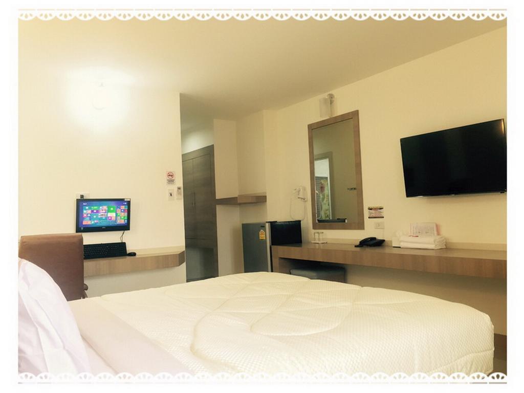 P.A. Thani Hotel Nakhon Sawan Zewnętrze zdjęcie